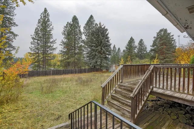 $300,000 | 120 East Circle Drive, Newport, WA 99156