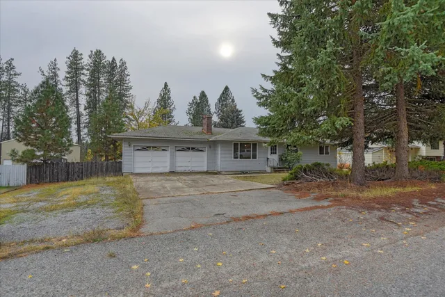 $300,000 | 120 East Circle Drive, Newport, WA 99156