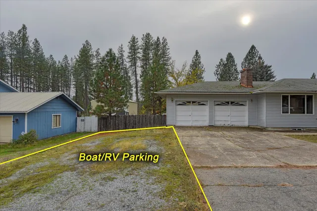 $300,000 | 120 East Circle Drive, Newport, WA 99156