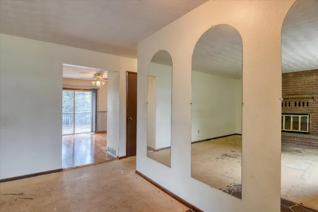 $300,000 | 120 East Circle Drive, Newport, WA 99156