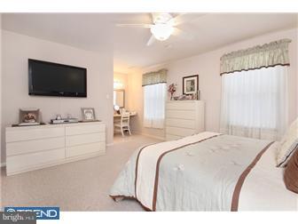 120 Redstone Ridge Deptford, NJ 08096 - Photo 9 of 12 Bedroom - Main