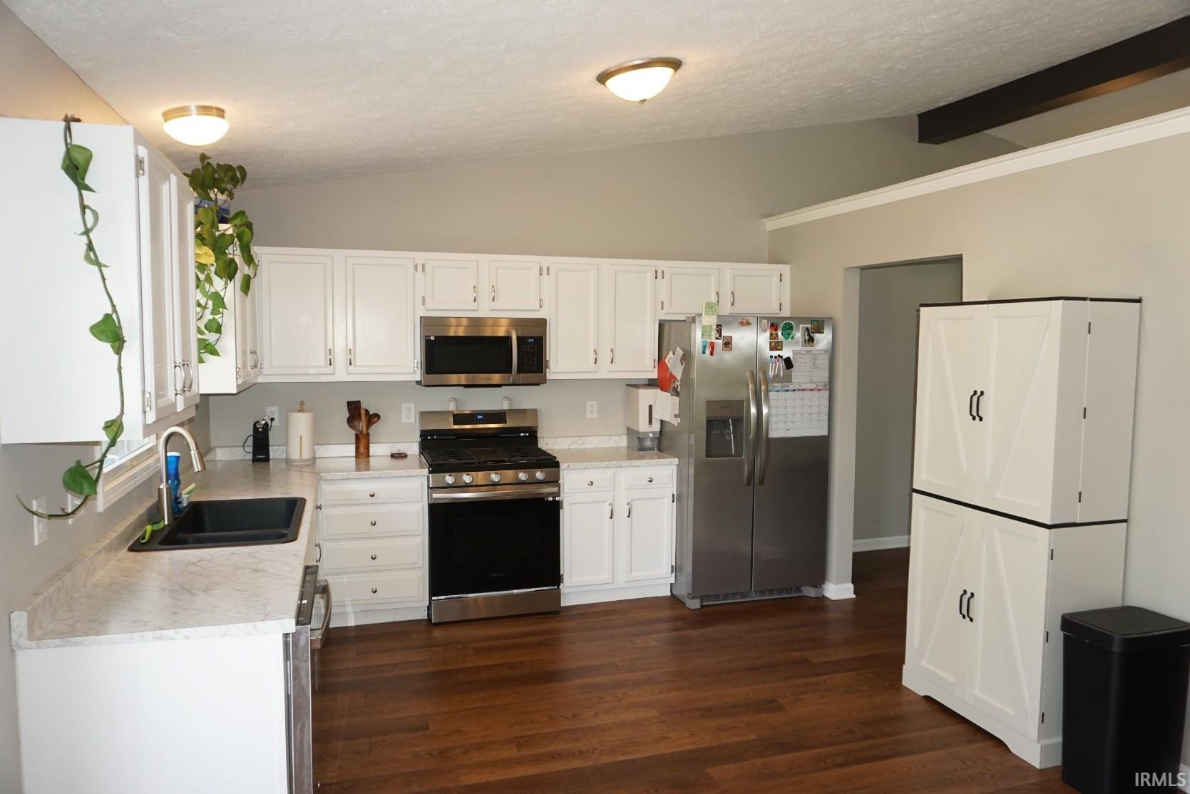 11940 North 750th Road West Elwood, IN 46036 - Photo 8 of 19
