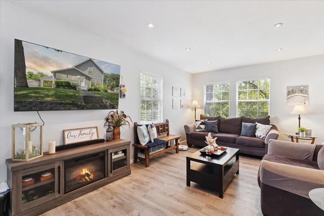 $277,000 | 1232 West Main Street, Ionia, MI 48846