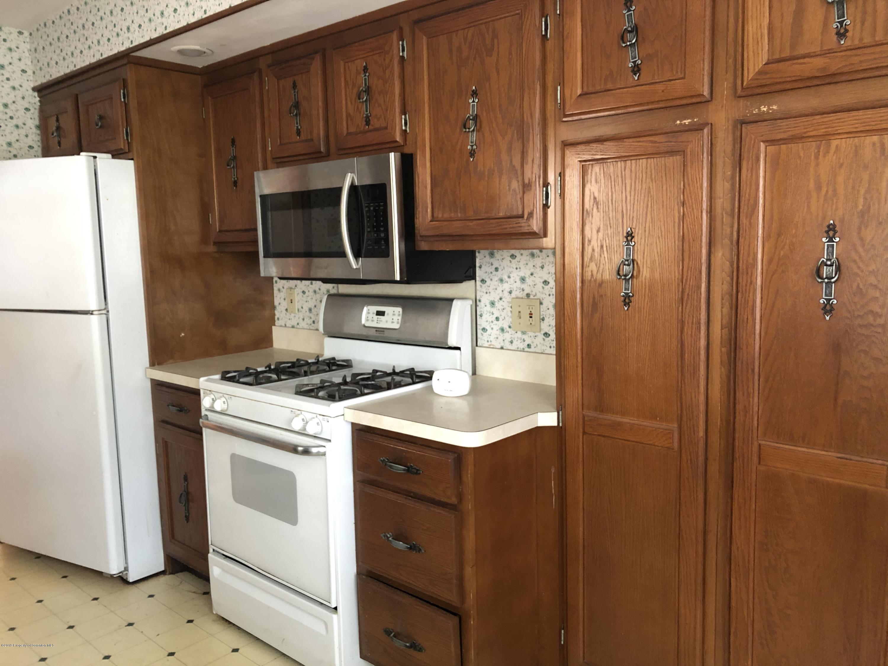 775 South Abington Road Clarks Summit, PA 18411 - Photo 3 of 17 Gallery Image 3