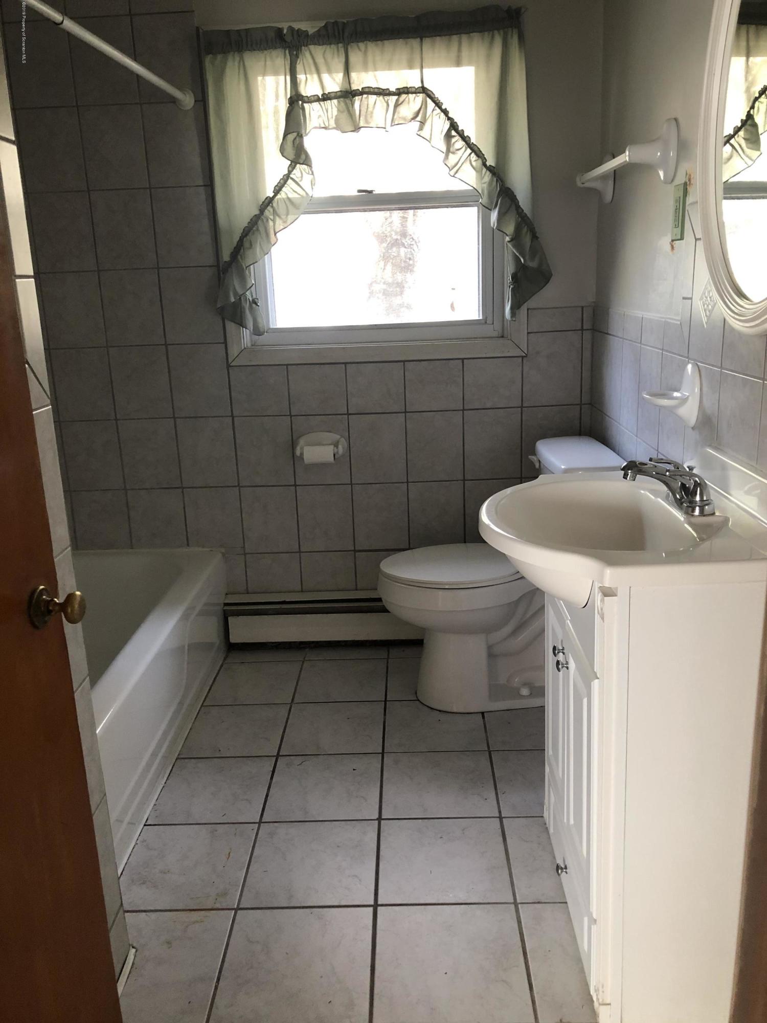 775 South Abington Road Clarks Summit, PA 18411 - Photo 7 of 17 Gallery Image 7