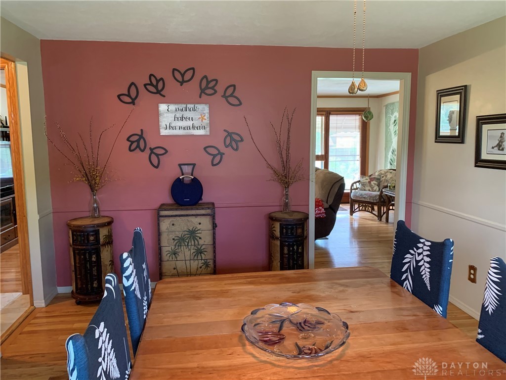 318 Beckenham Road Englewood, OH 45322 - Photo 13 of 50 Dining room