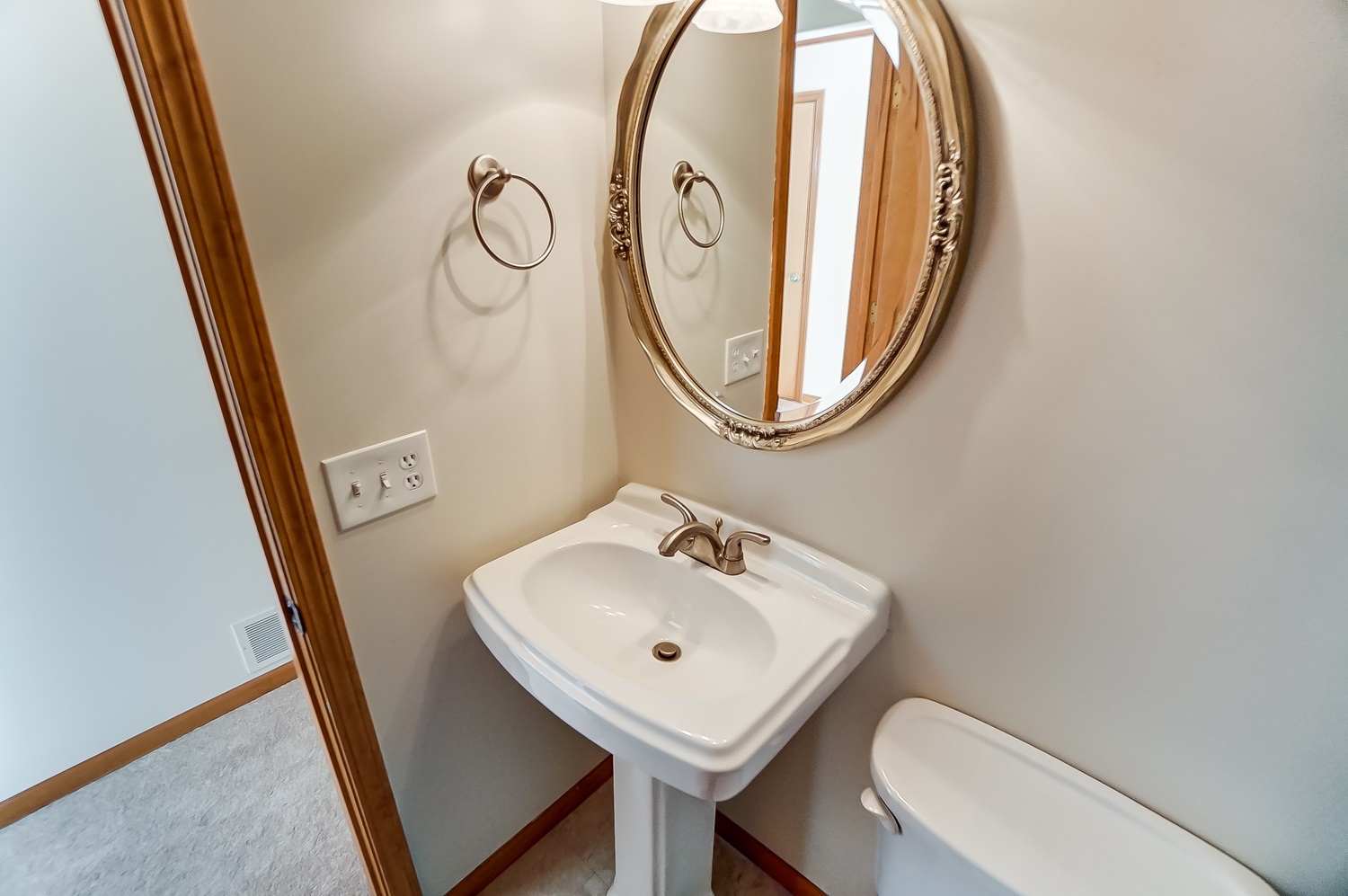 1205 West Ludwig Road Fort Wayne, IN 46825 - Photo 22 of 36