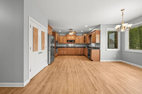 $699,000 | 5036 Shoreview Drive, Coloma, MI 49038