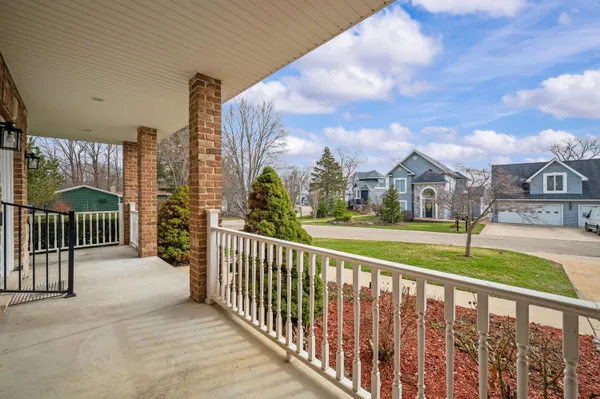 $699,000 | 5036 Shoreview Drive, Coloma, MI 49038