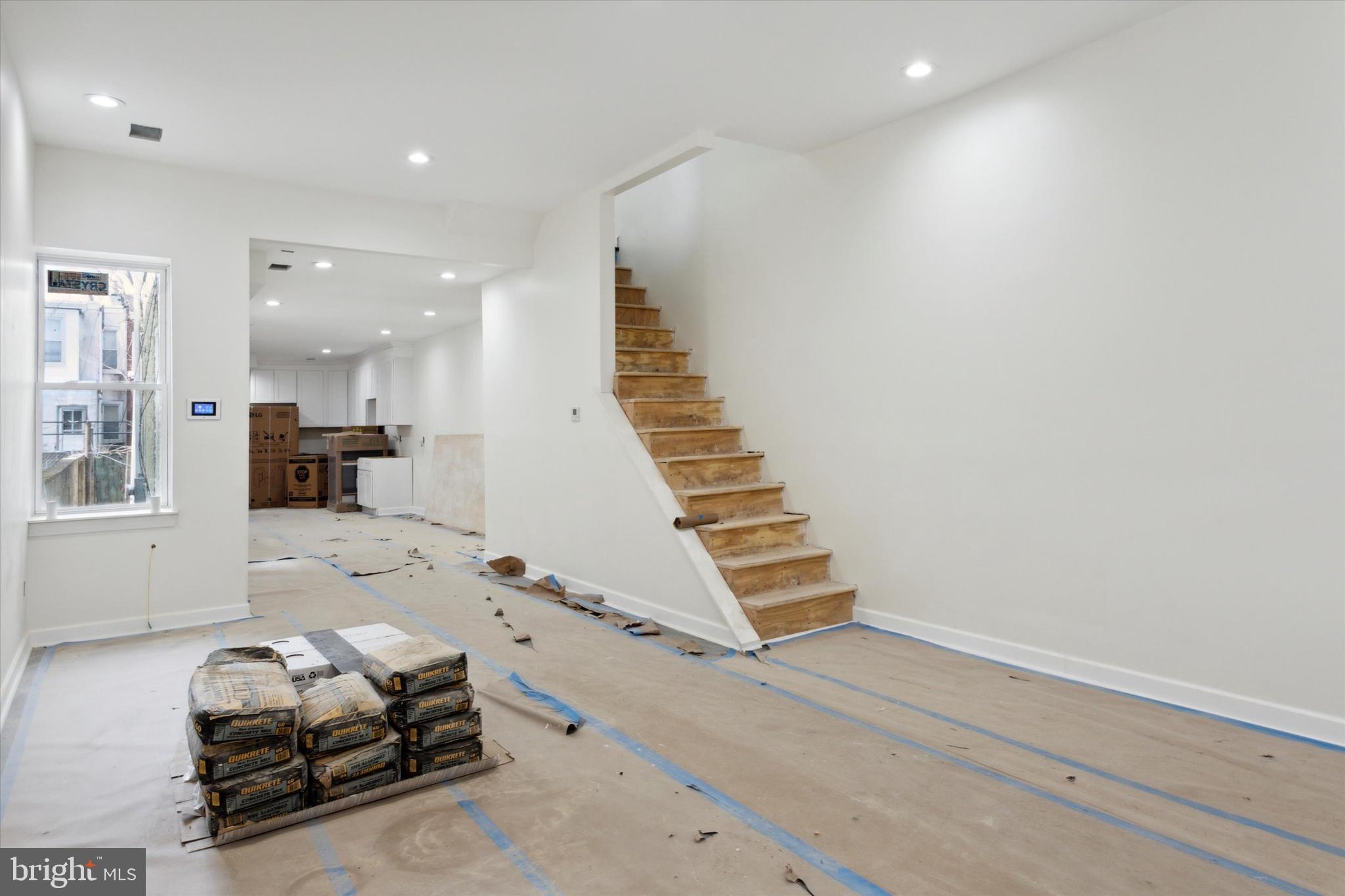 3054 North 15th Street Philadelphia, PA 19132 - Photo 3 of 26 an entryway in hall with wooden floor