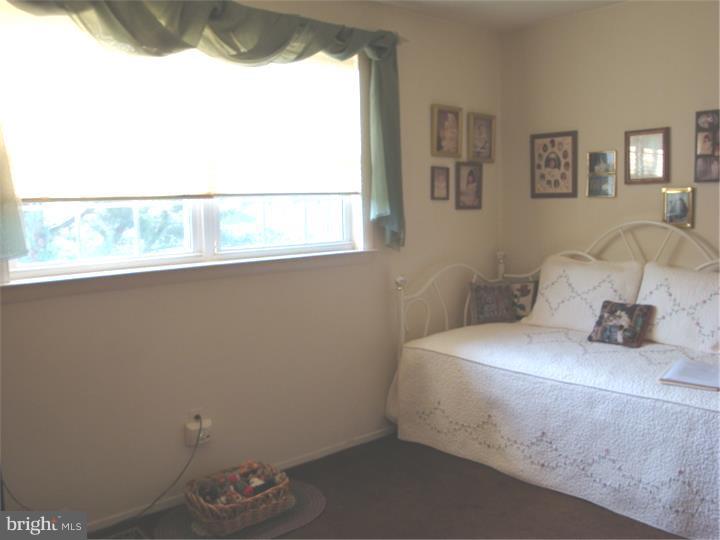 87 Eaves Mill Road Medford, NJ 08055 - Photo 16 of 19 Bedroom 2