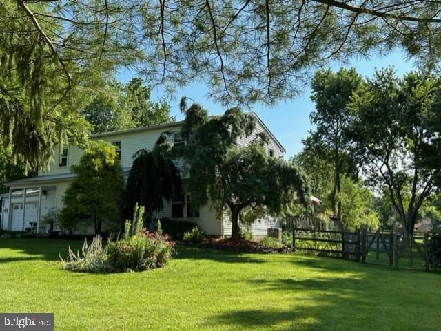 27 Barrel Run Road Quakertown, PA 18951 - Photo 2 of 25 Gallery Image 2