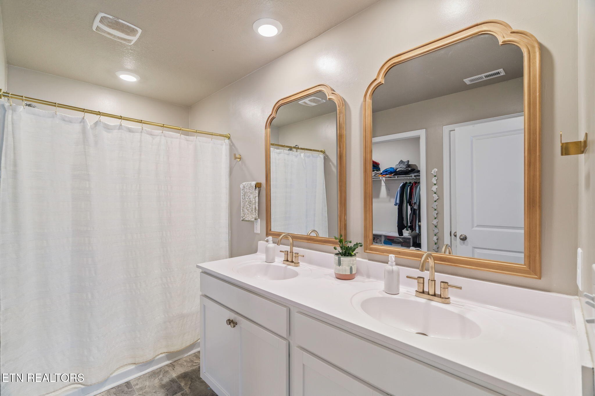 2831 Red Barn Road Knoxville, TN 37931 - Photo 21 of 41 Gallery Image 21