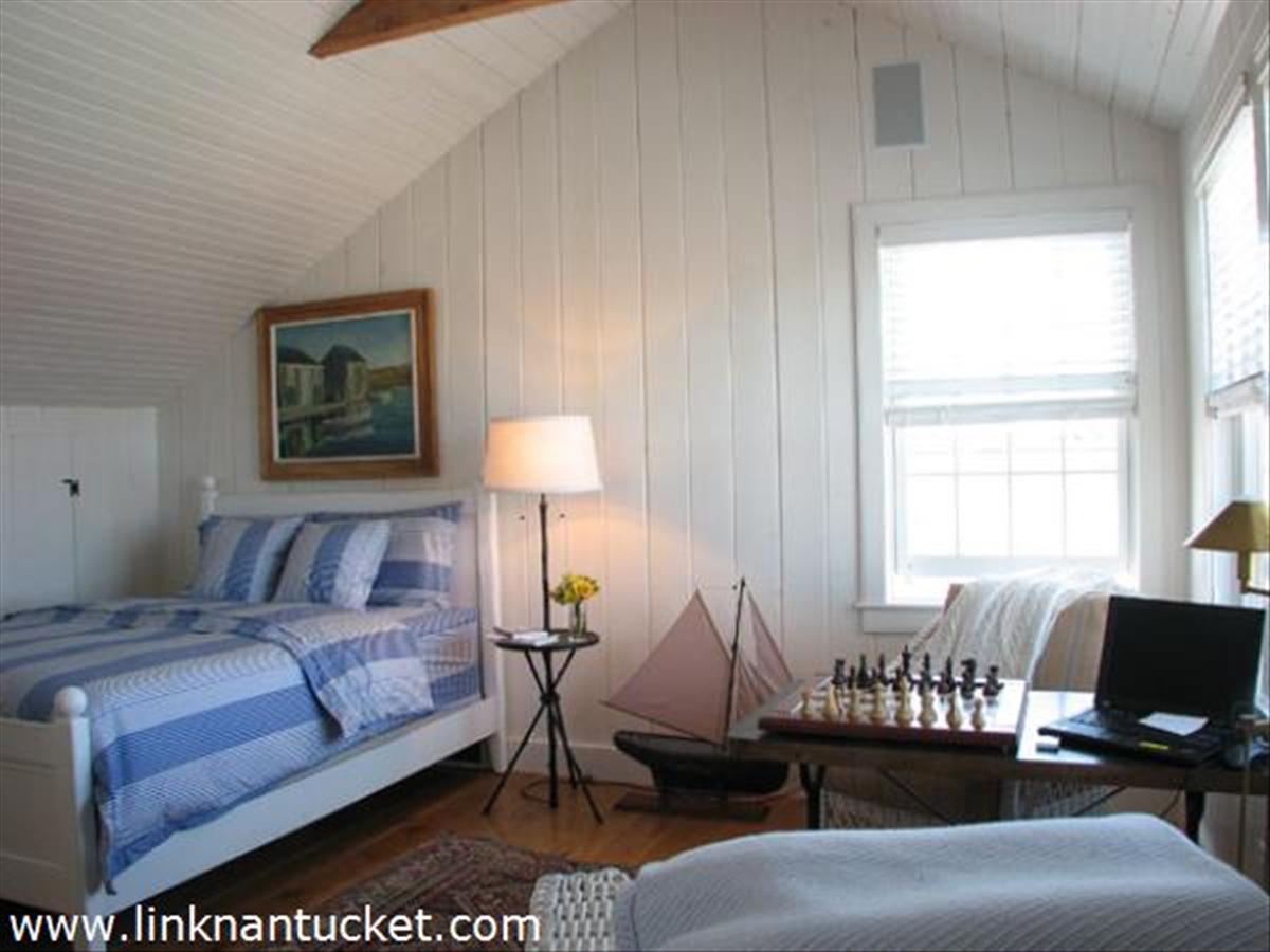 201 Madaket Road Nantucket, MA 02554 - Photo 18 of 27 Gallery Image 18