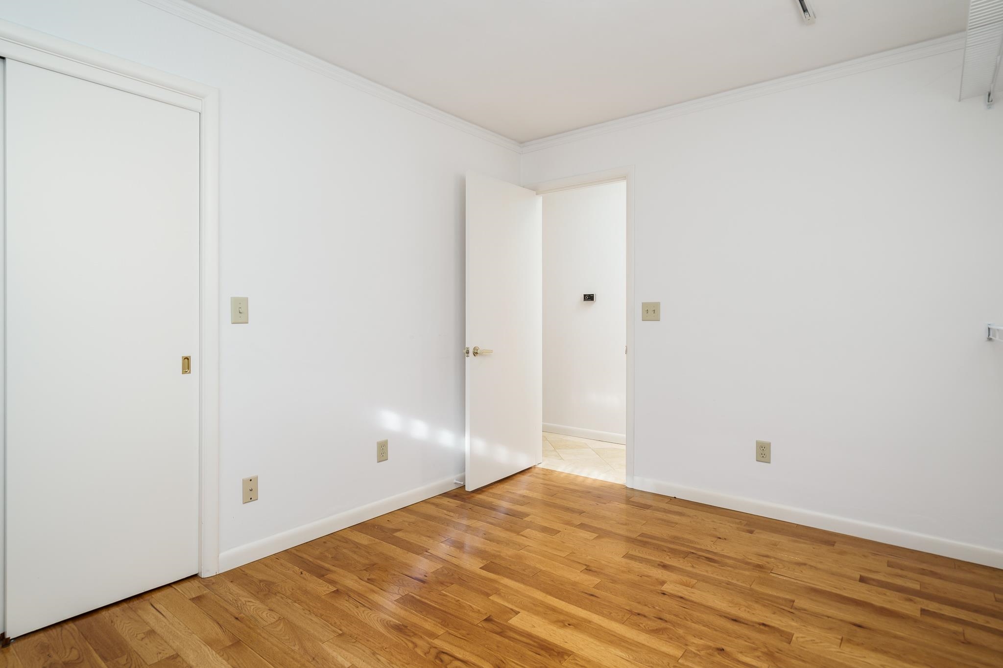 2510 Harris Road Rockford, IL 61107 - Photo 21 of 40 Gallery Image 21