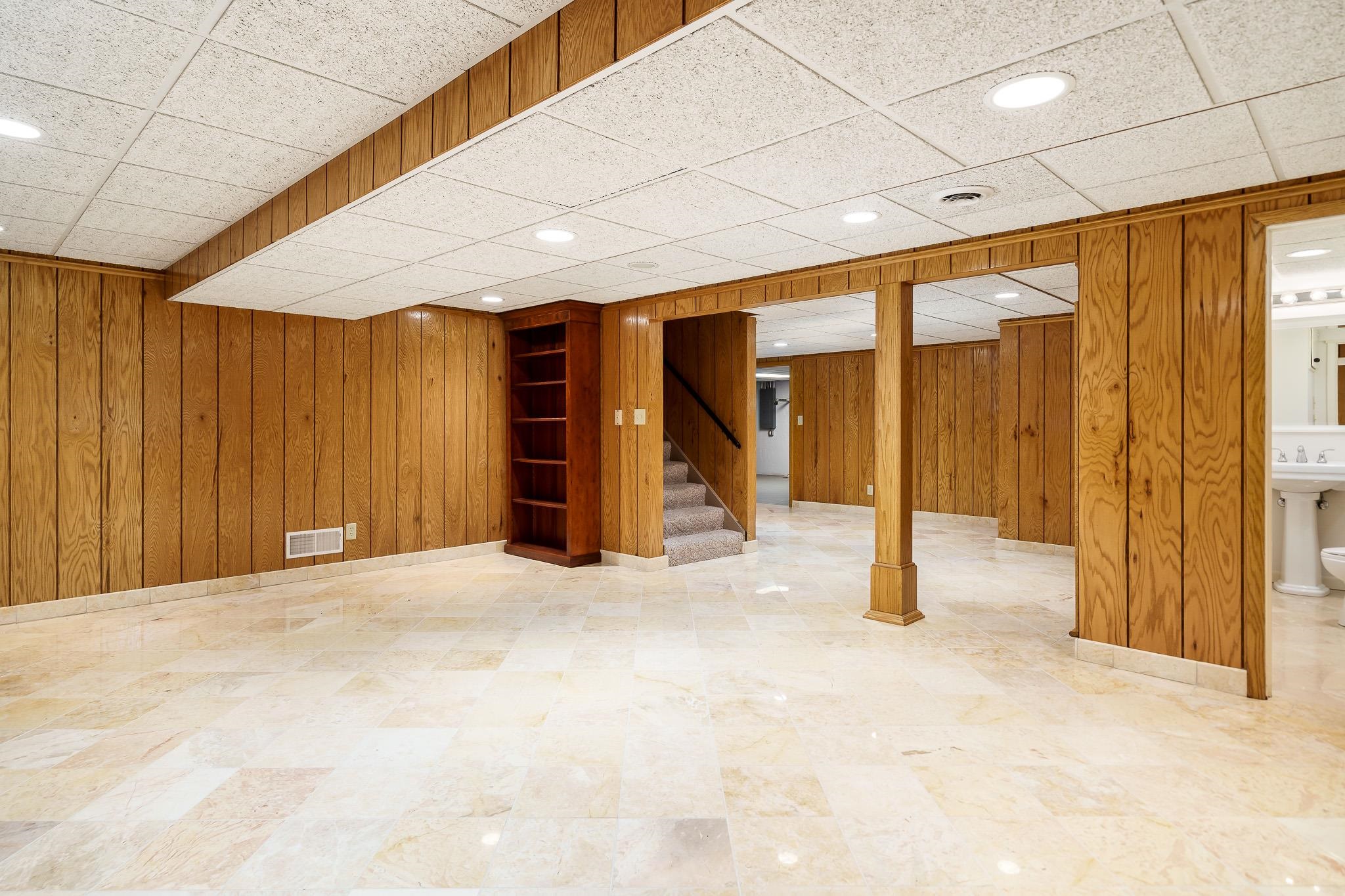 2510 Harris Road Rockford, IL 61107 - Photo 28 of 40 Gallery Image 28