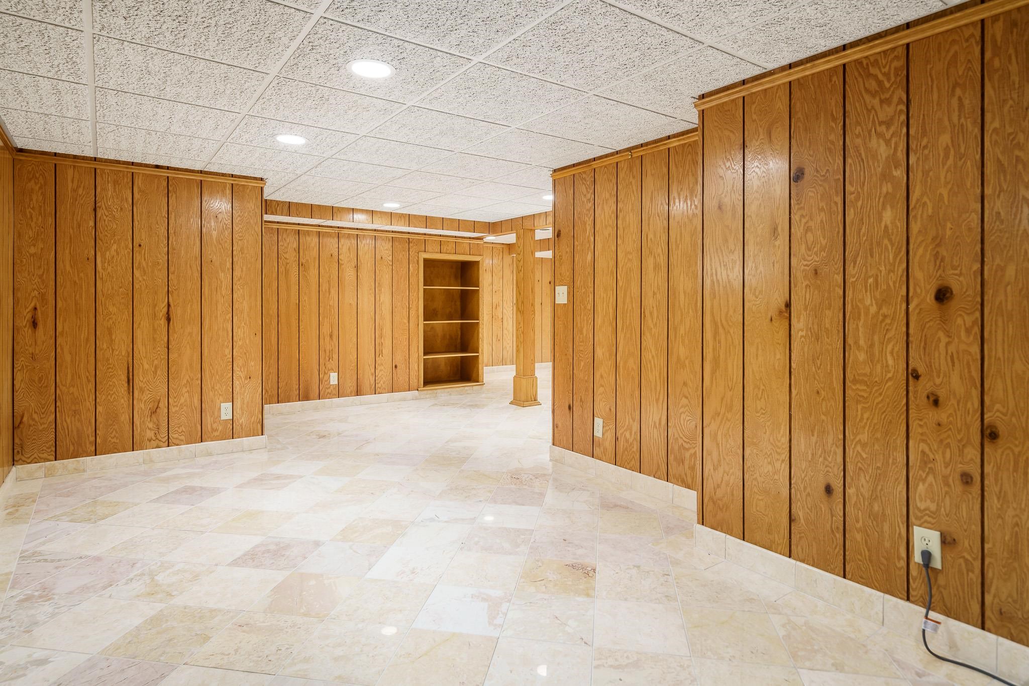 2510 Harris Road Rockford, IL 61107 - Photo 31 of 40 Gallery Image 31