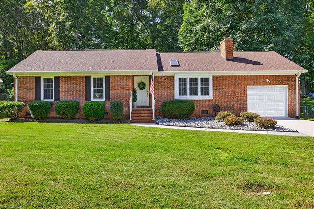 $369,000 | 1224 Skyview Drive, Mebane, NC 27302