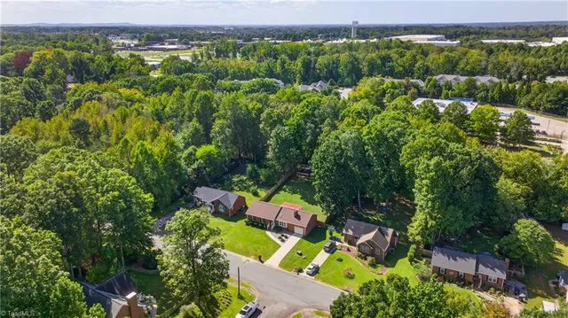 $365,000 | 1224 Skyview Drive, Mebane, NC 27302