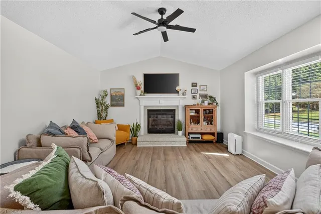 $365,000 | 1224 Skyview Drive, Mebane, NC 27302