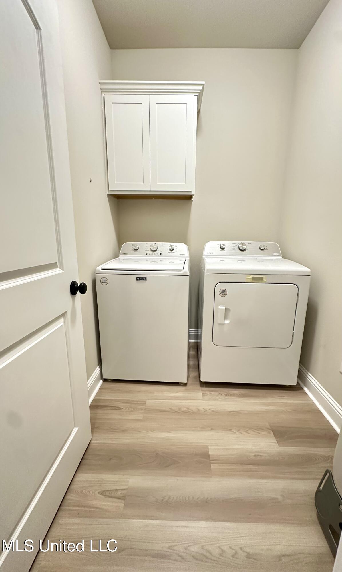 10318 Patrick Drive Gulfport, MS 39503 - Photo 6 of 15 Laundry Room