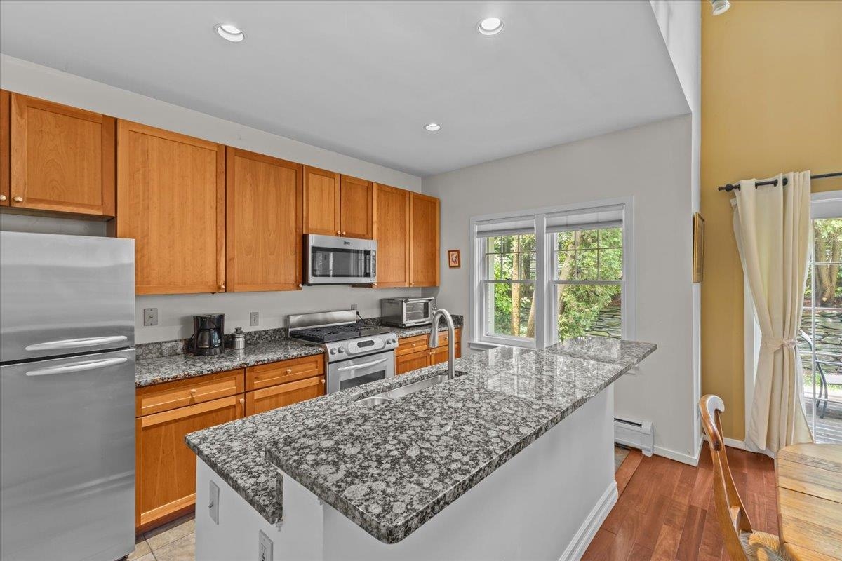 30 Eastman Farm Road, Unit 30 Burlington, VT 05408 - Photo 10 of 40