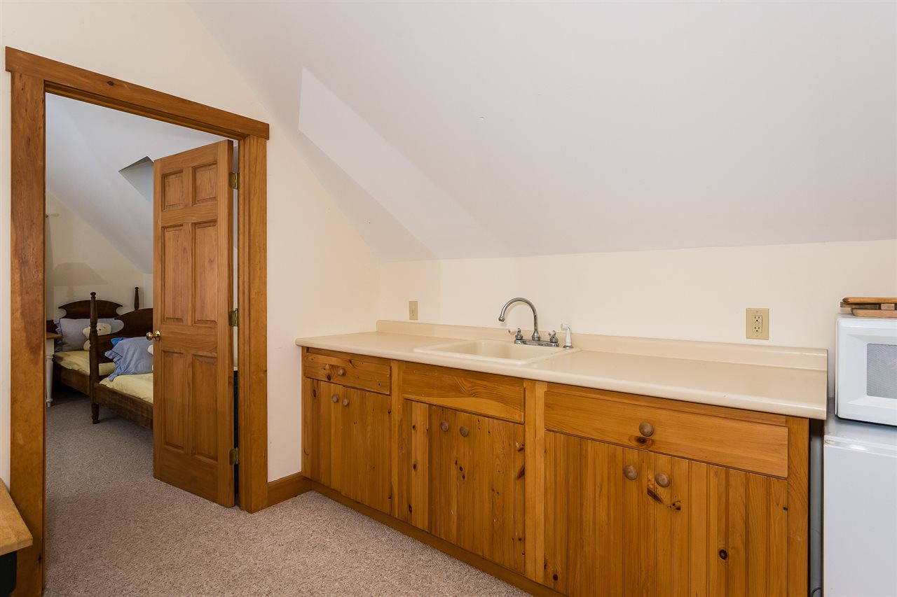 10 Garnet Point Road Moultonborough, NH 03254 - Photo 33 of 40 Gallery Image 33
