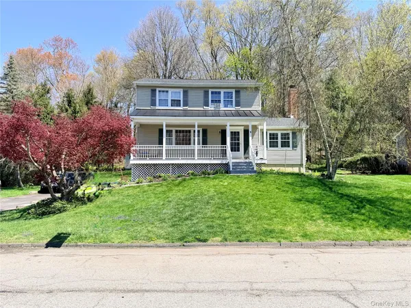 $597,999 | 8 Noel Court, Brewster, NY 10509