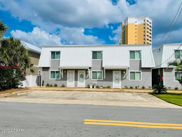 $1,875 | 7904 Surf Drive, Unit 19, Panama City Beach, FL 32408