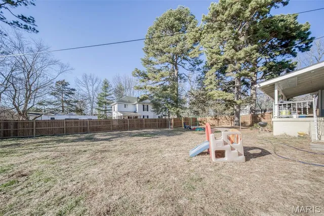 $229,900 | 114 Cartall Street, St. James, MO 65559