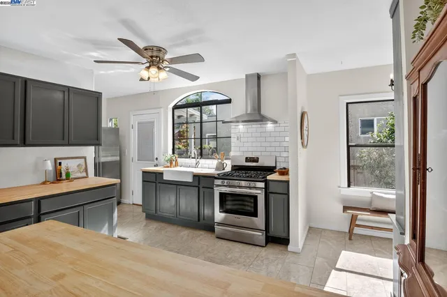 $1,200,000 | 464 Kenilworth Avenue, San Leandro, CA 94577