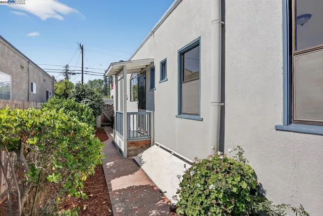 $1,200,000 | 464 Kenilworth Avenue, San Leandro, CA 94577