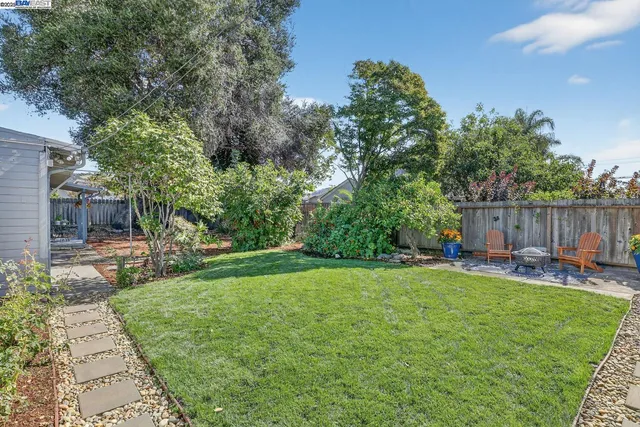 $1,200,000 | 464 Kenilworth Avenue, San Leandro, CA 94577
