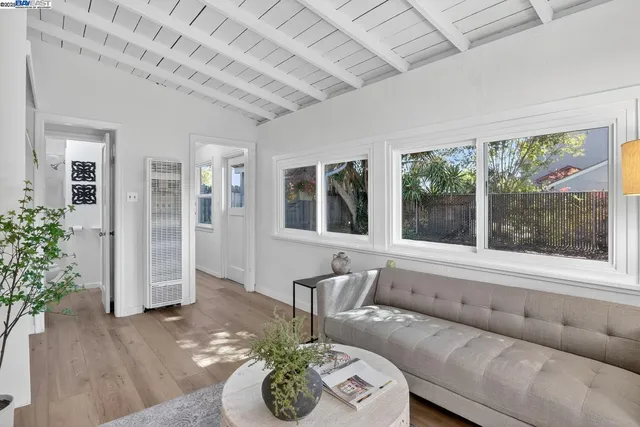 $1,200,000 | 464 Kenilworth Avenue, San Leandro, CA 94577