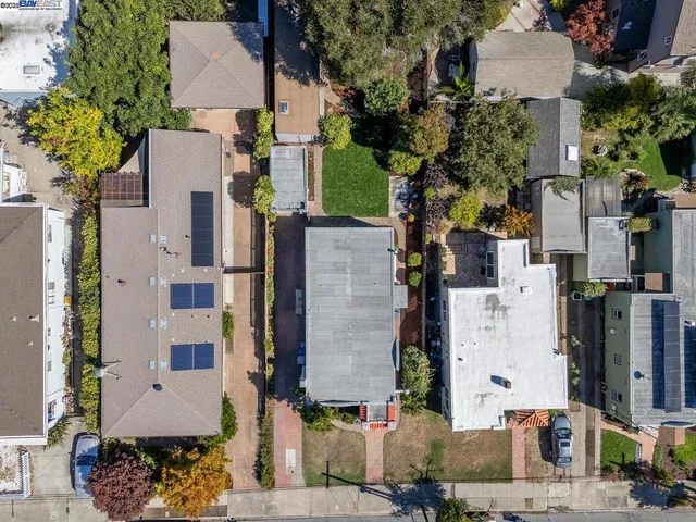 $1,200,000 | 464 Kenilworth Avenue, San Leandro, CA 94577