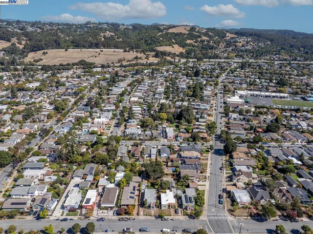 $1,200,000 | 464 Kenilworth Avenue, San Leandro, CA 94577