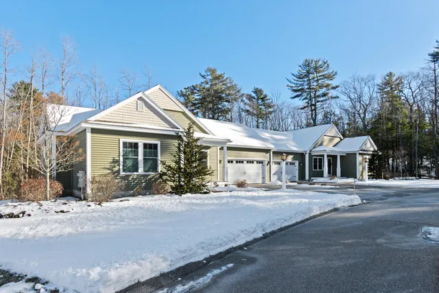$1,200,000 | 6 Dipper Road, Unit 27, Cape Elizabeth, ME 04107