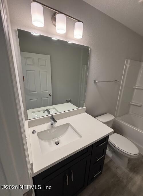 8627 Crystalline Lane Jacksonville, FL 32221 - Photo 17 of 19 hall bath