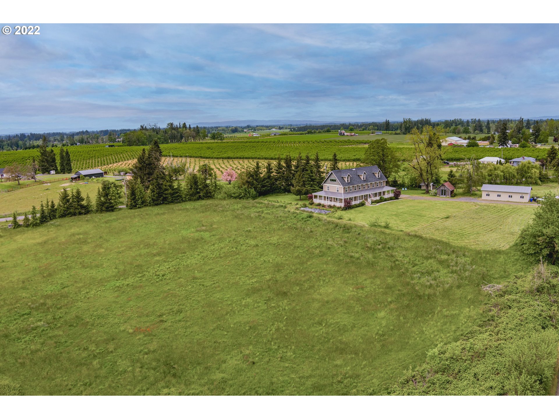 32991 South Kropf Road Molalla, OR 97038 - Photo 31 of 32 a view of a field with an ocean view