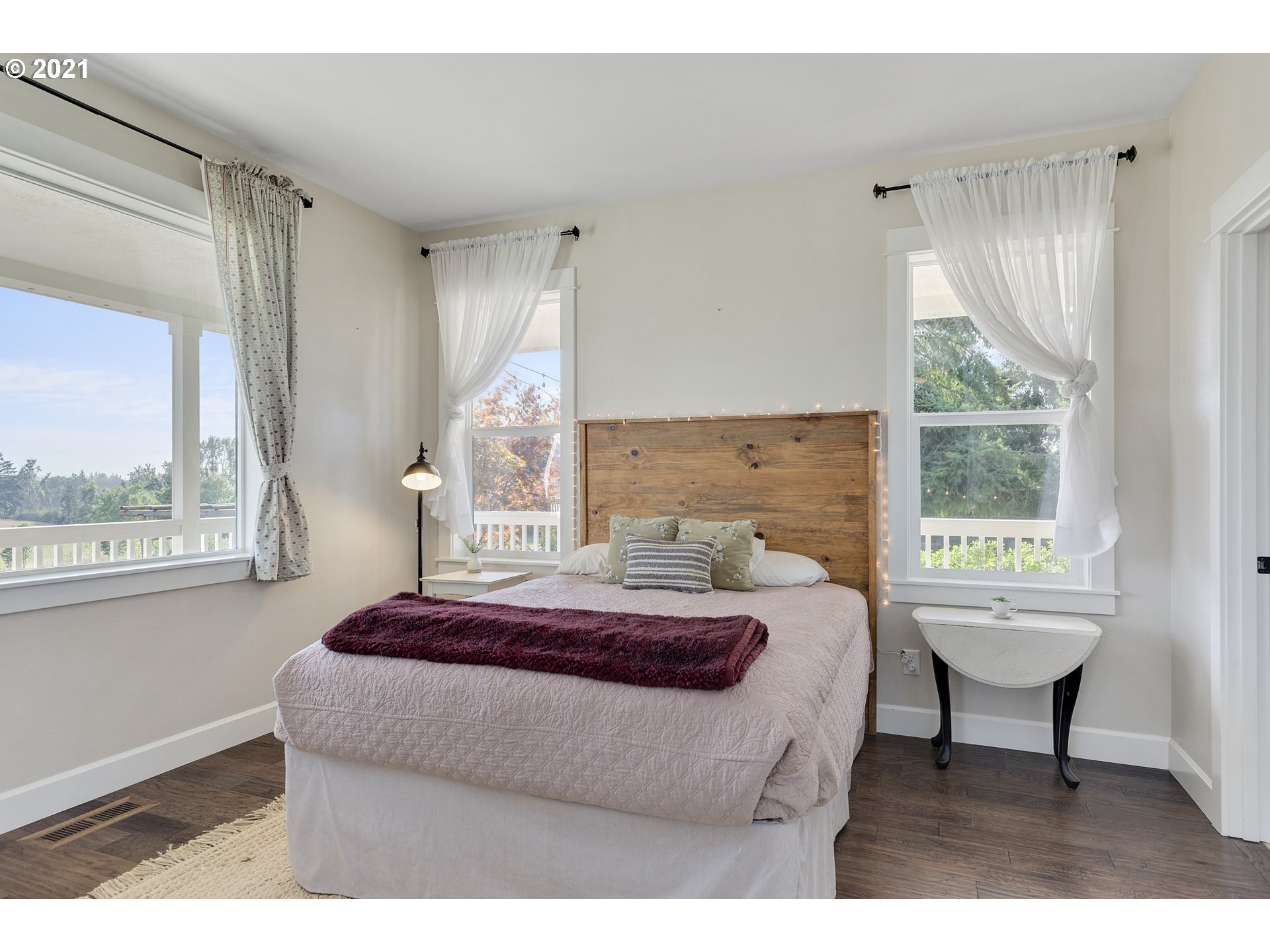 32991 South Kropf Road Molalla, OR 97038 - Photo 7 of 32 a bedroom with a bed chair and a window