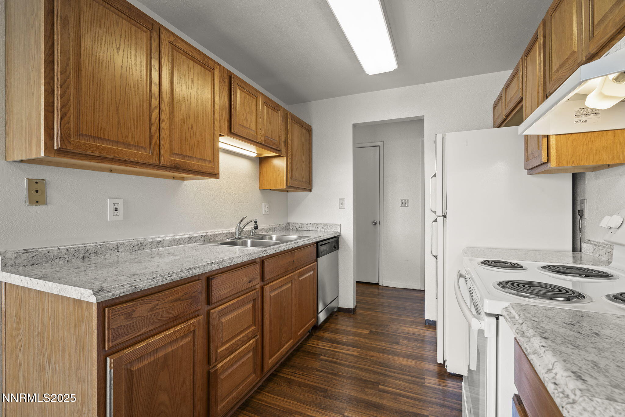 3948 Clear Acre Lane, Unit 262 Reno, NV 89512 - Photo 8 of 22 10-web-or-mls-_DSC0932