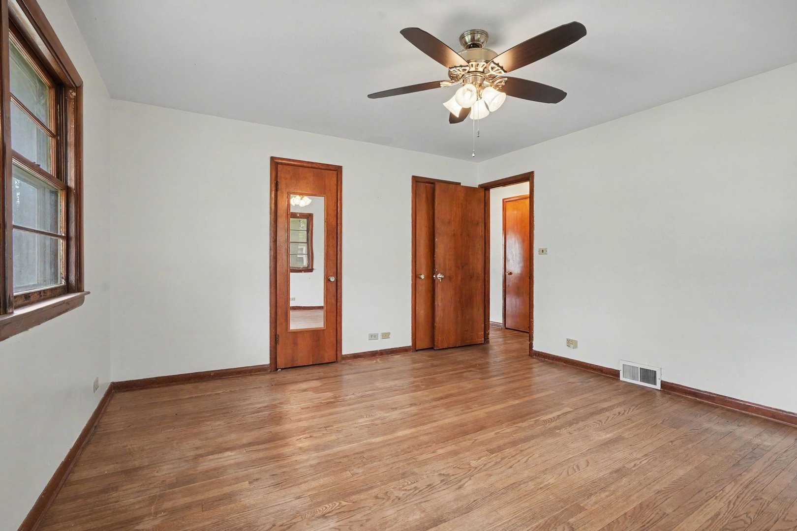 125 South River Road North Aurora, IL 60542 - Photo 10 of 15