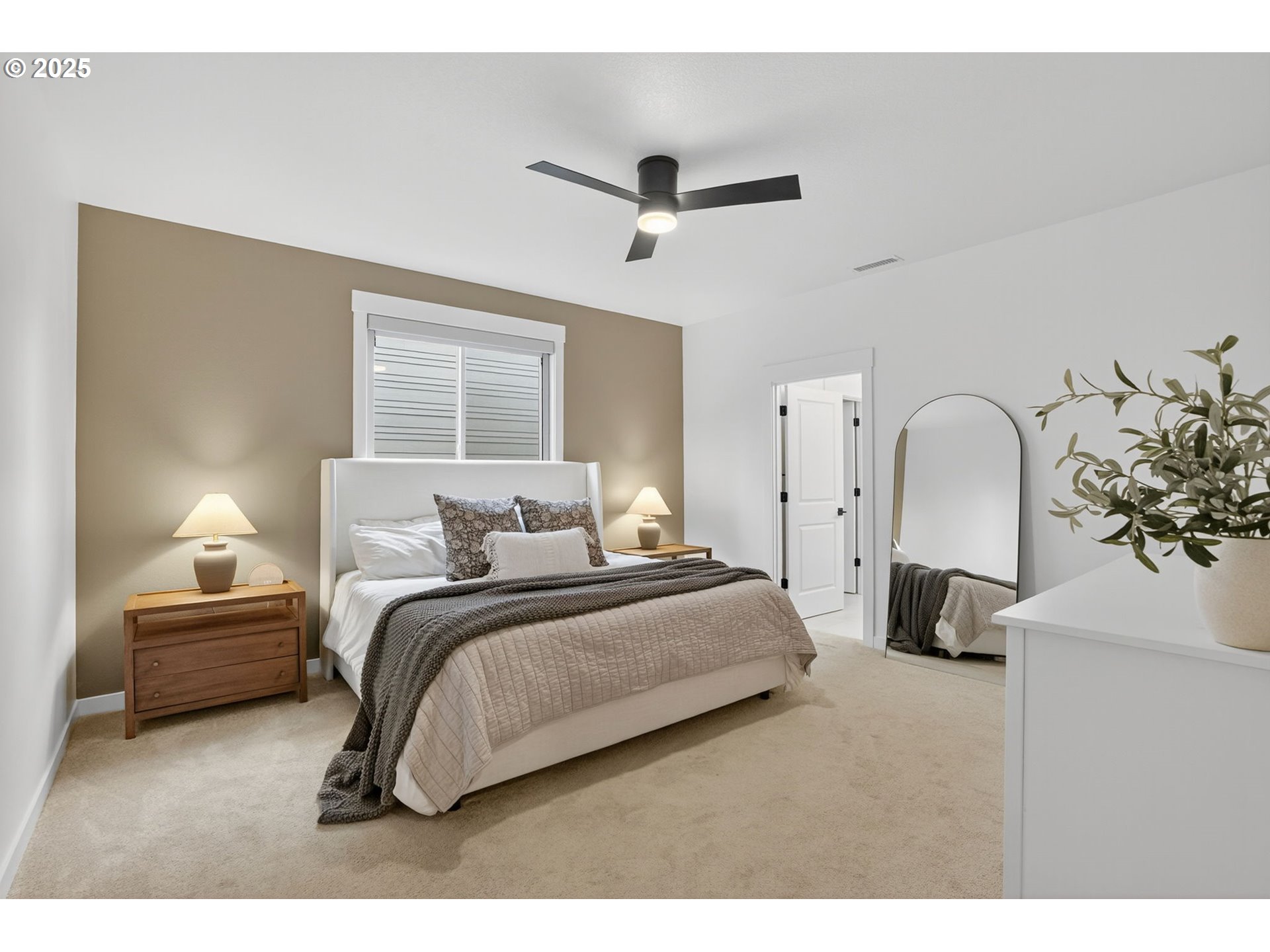 826 Southeast 37th Street Battle Ground, WA 98604 - Photo 17 of 39 Bedroom, Primary