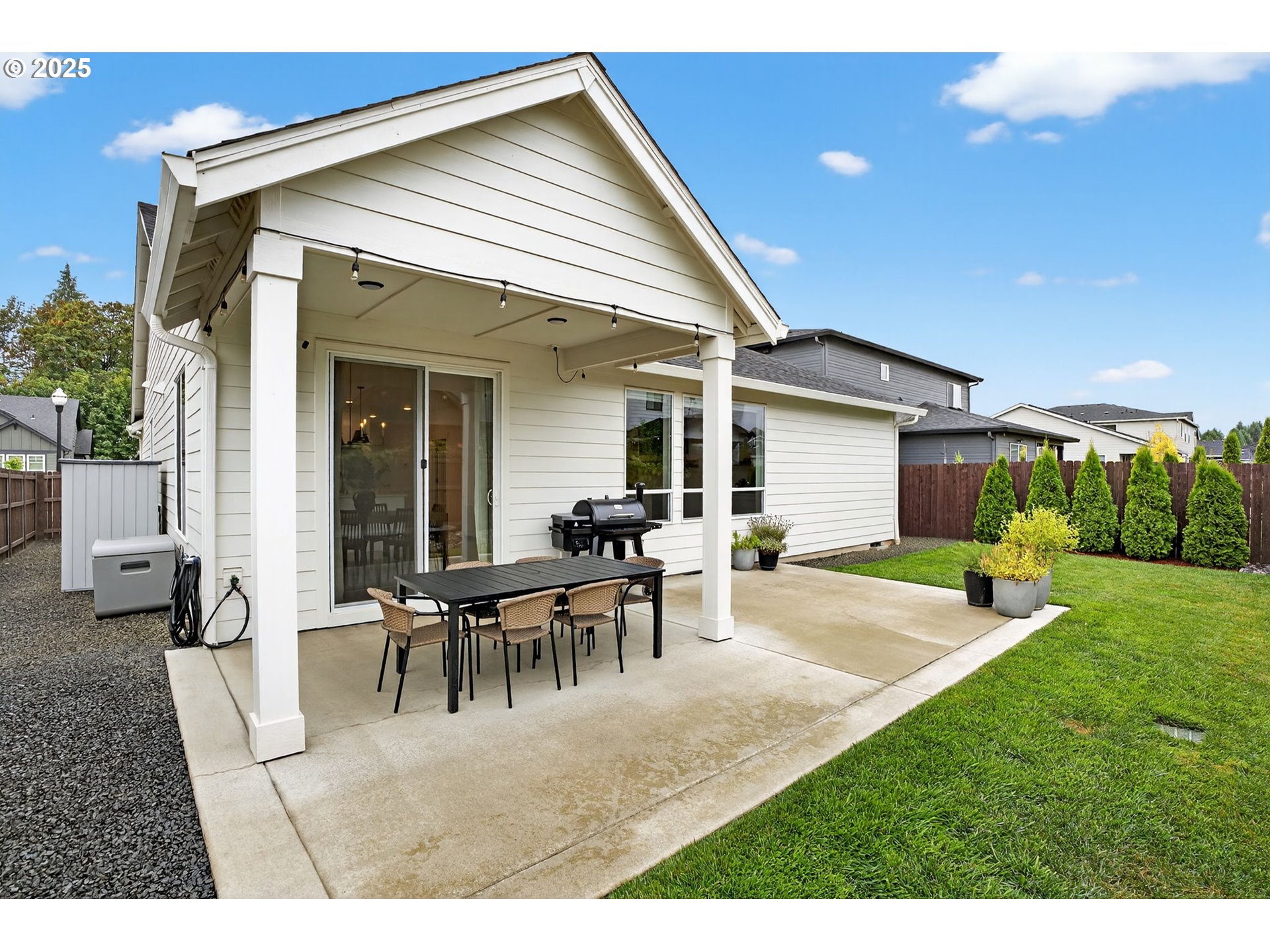 826 Southeast 37th Street Battle Ground, WA 98604 - Photo 34 of 39 Patio