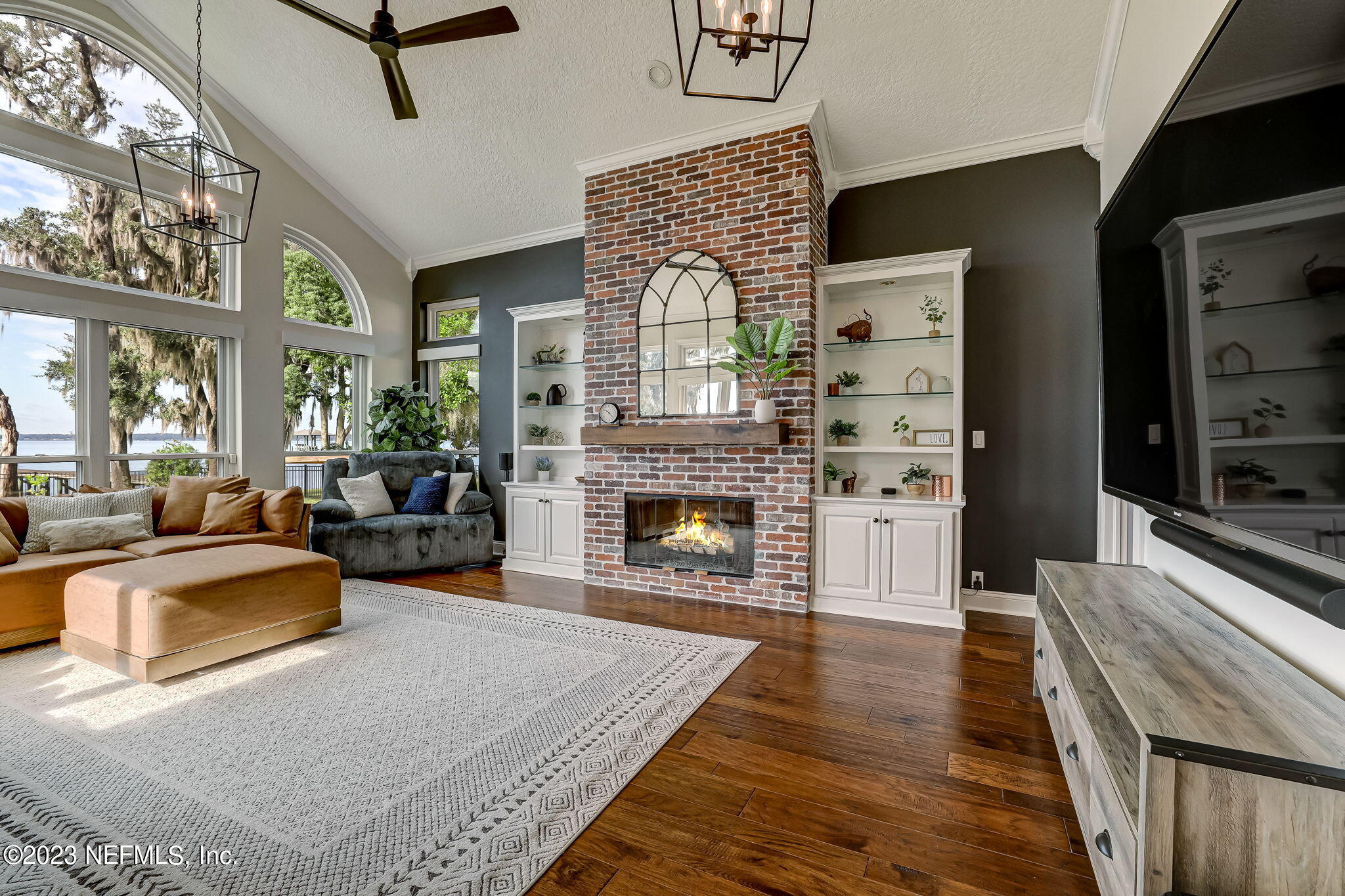 2011 Salt Myrtle Lane Fleming Island, FL 32003 - Photo 19 of 124 Family Room