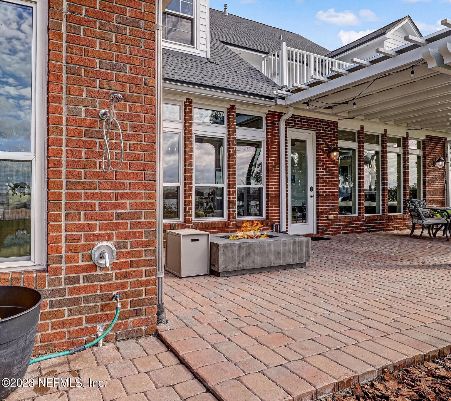 2011 Salt Myrtle Lane Fleming Island, FL 32003 - Photo 73 of 124 Outdoor Shower
