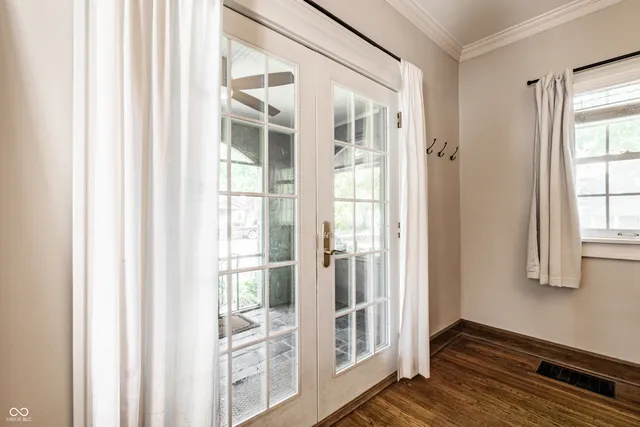 $622,500 | 5681 Winthrop Avenue, Indianapolis, IN 46220