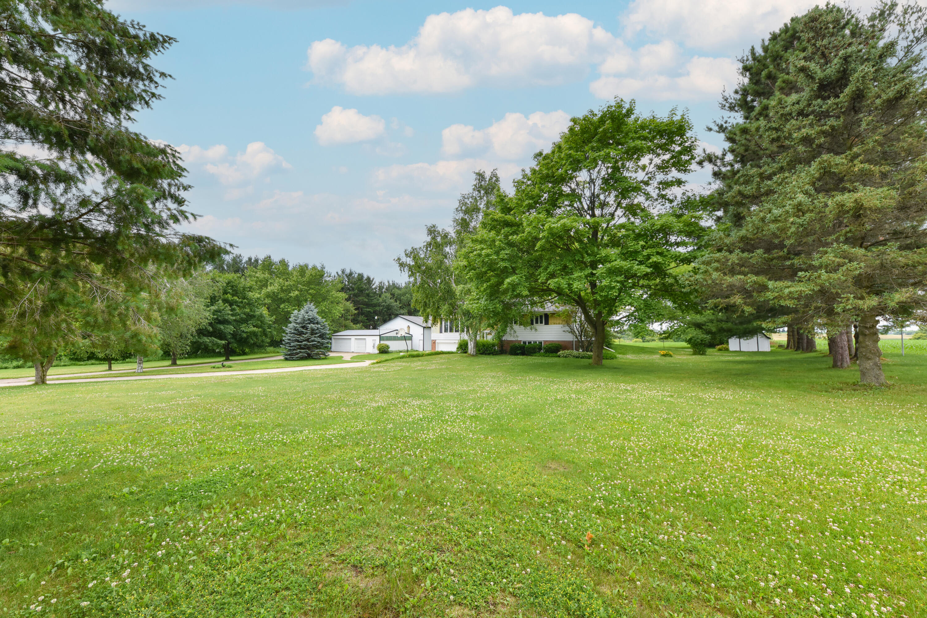 6051 Blueberry Road Addison, WI 53002 - Photo 50 of 52 DSC_0606-Edit