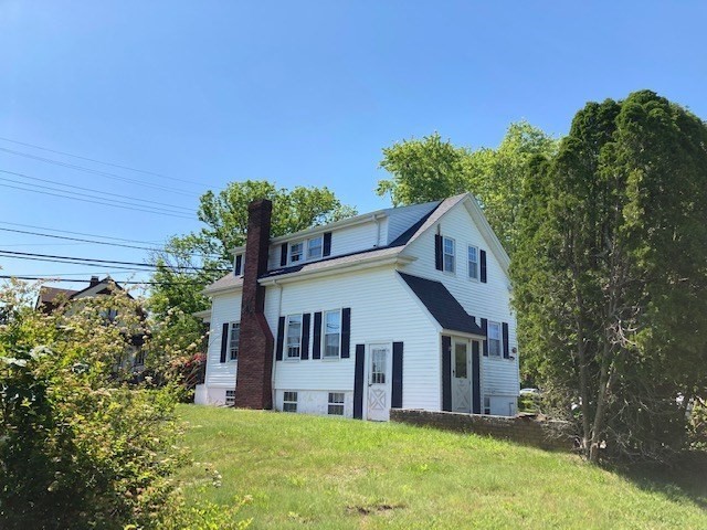 72 Middle Road Acushnet, MA 02743 - Photo 9 of 22 Gallery Image 9