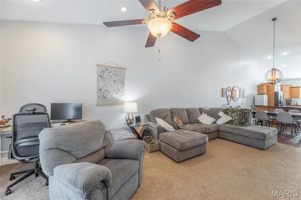 $256,000 | 268 Redhead Lane, Poplar Bluff, MO 63901